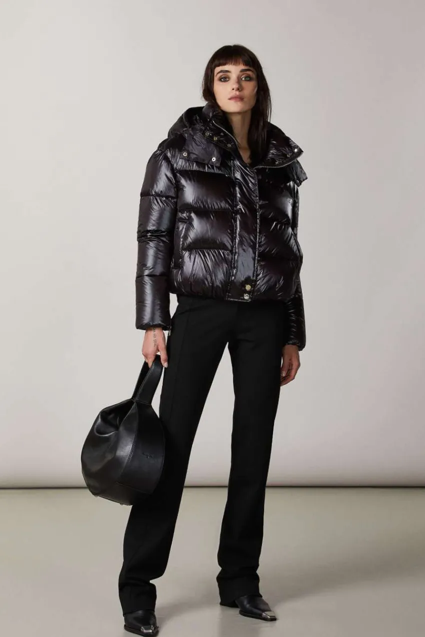 Patrizia Pepe Daunenjacken<Kurze Daunenjacke mit Kapuze